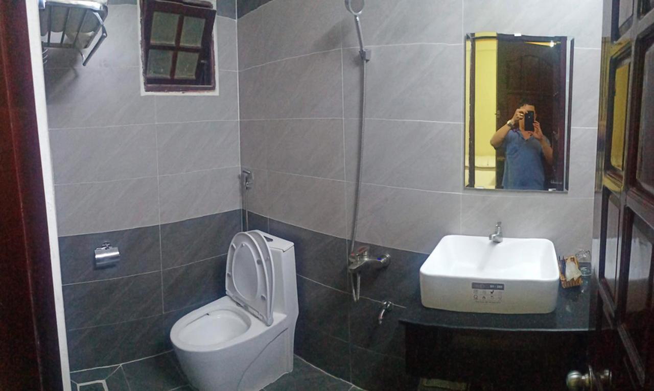 Cat Phu Hotel Буонметхуот Экстерьер фото