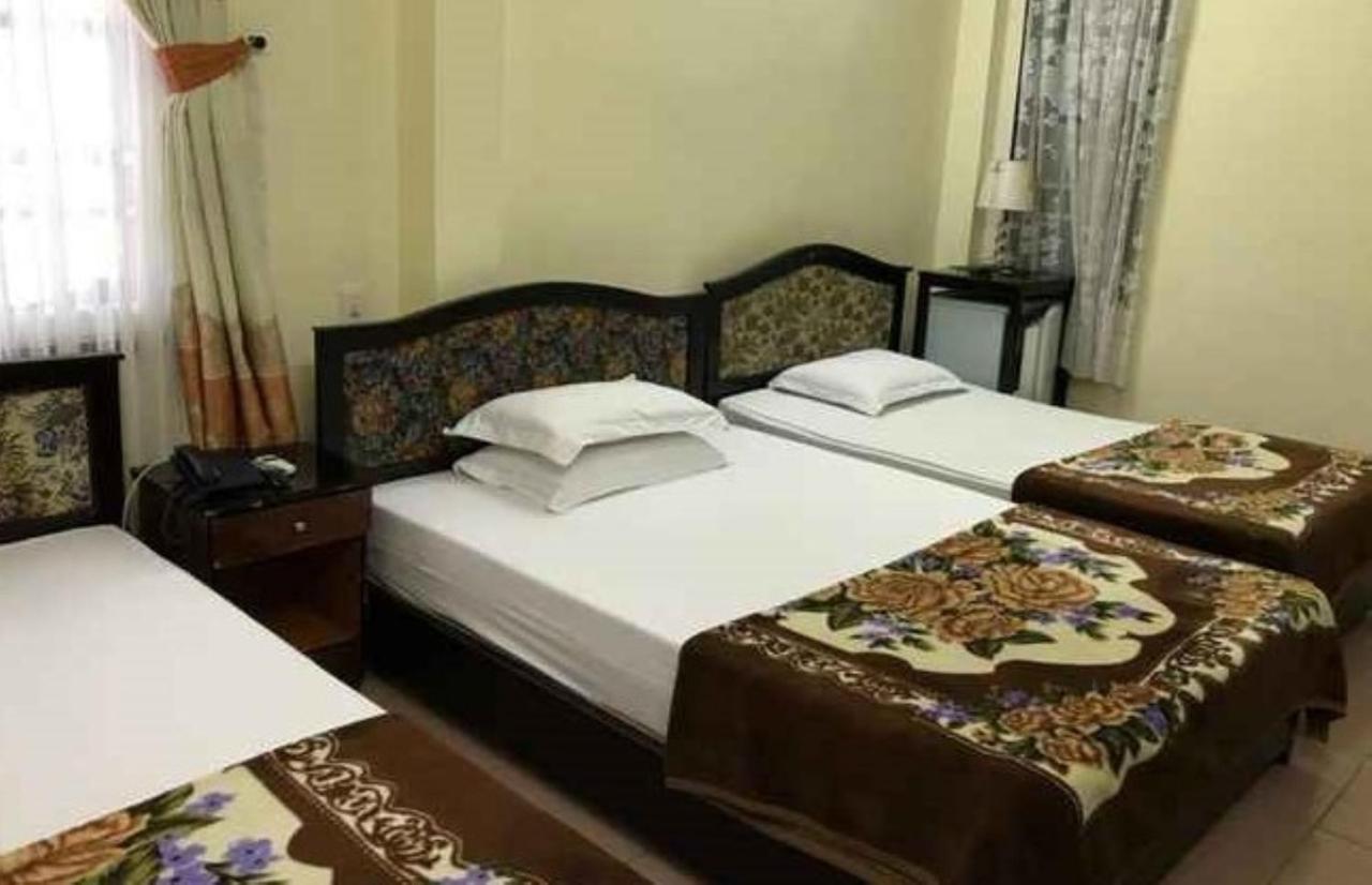Cat Phu Hotel Буонметхуот Экстерьер фото